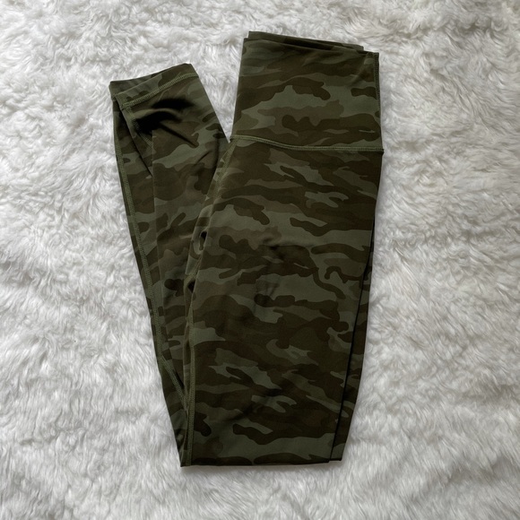 Full length Colorful koala green camo leggings - Picture 2 of 2